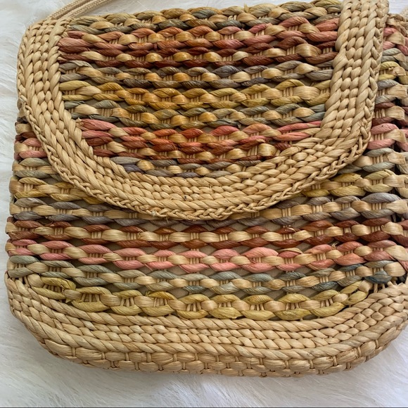 Hand Crafted Straw Rattan Colorful Woven Flap Over Shoulder Bag - Picture 2 of 10